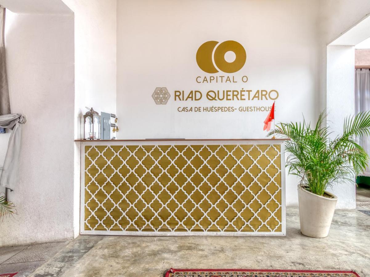 Capital O Hotel Riad ケレタロ エクステリア 写真